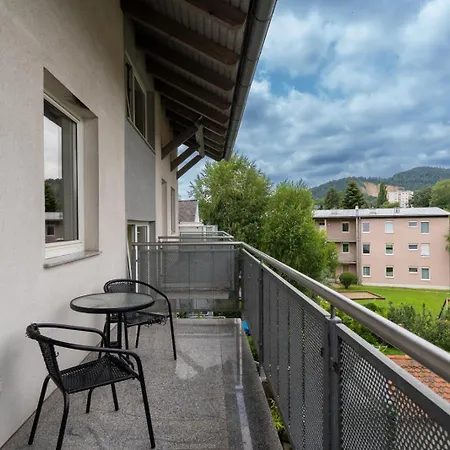 Farawayhomes #10 * グラーツ