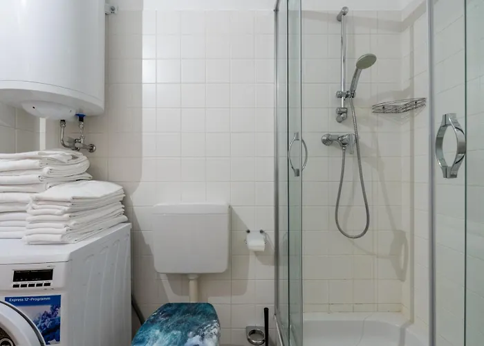 Farawayhomes #10 Graz